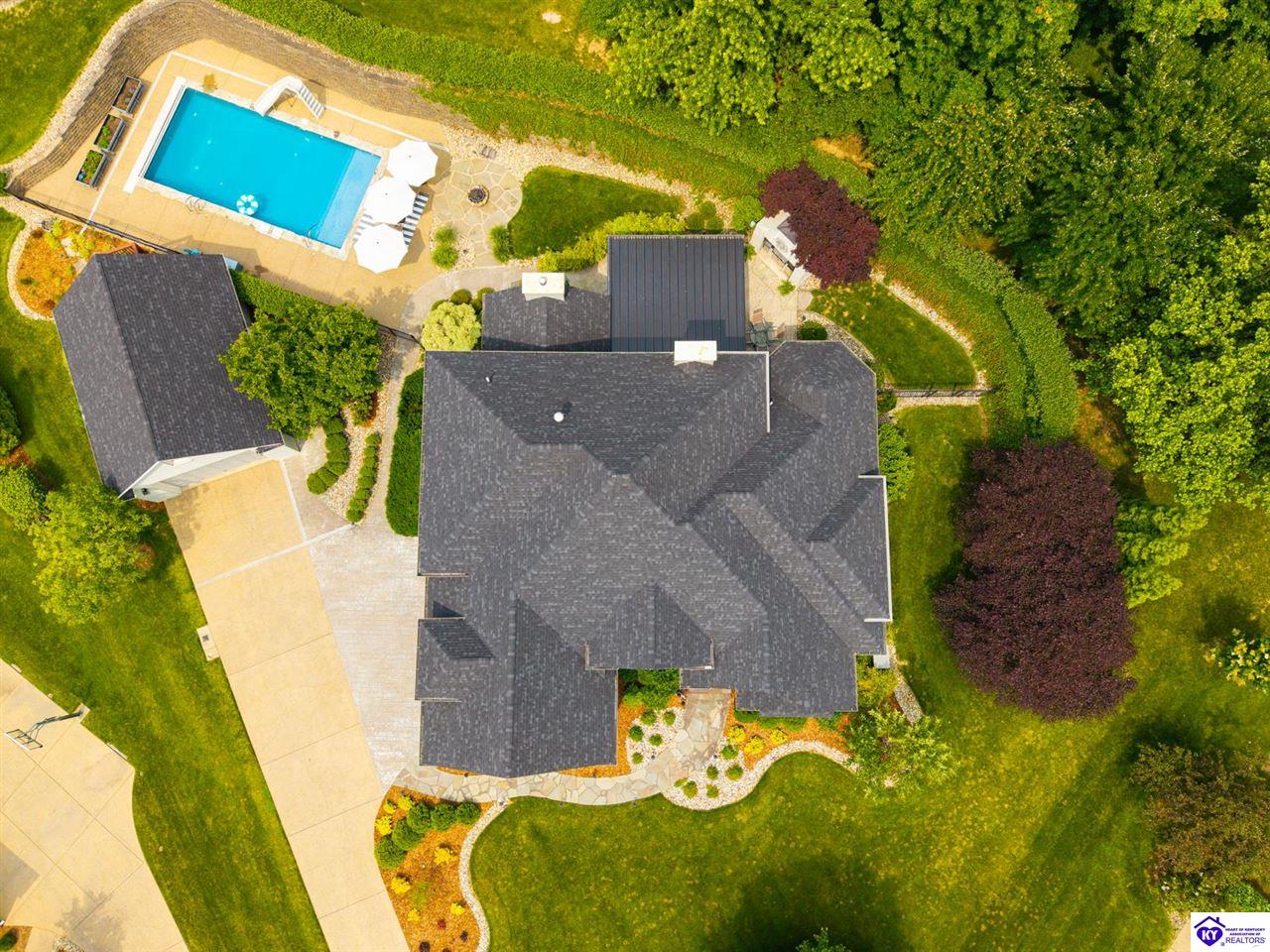 105 Flagstone CourtElizabethtown, KY 42701