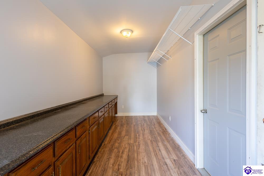 Listing Picture 618 S Lincoln Boulevard Hodgenville, KY 42748 MLS HK25002308