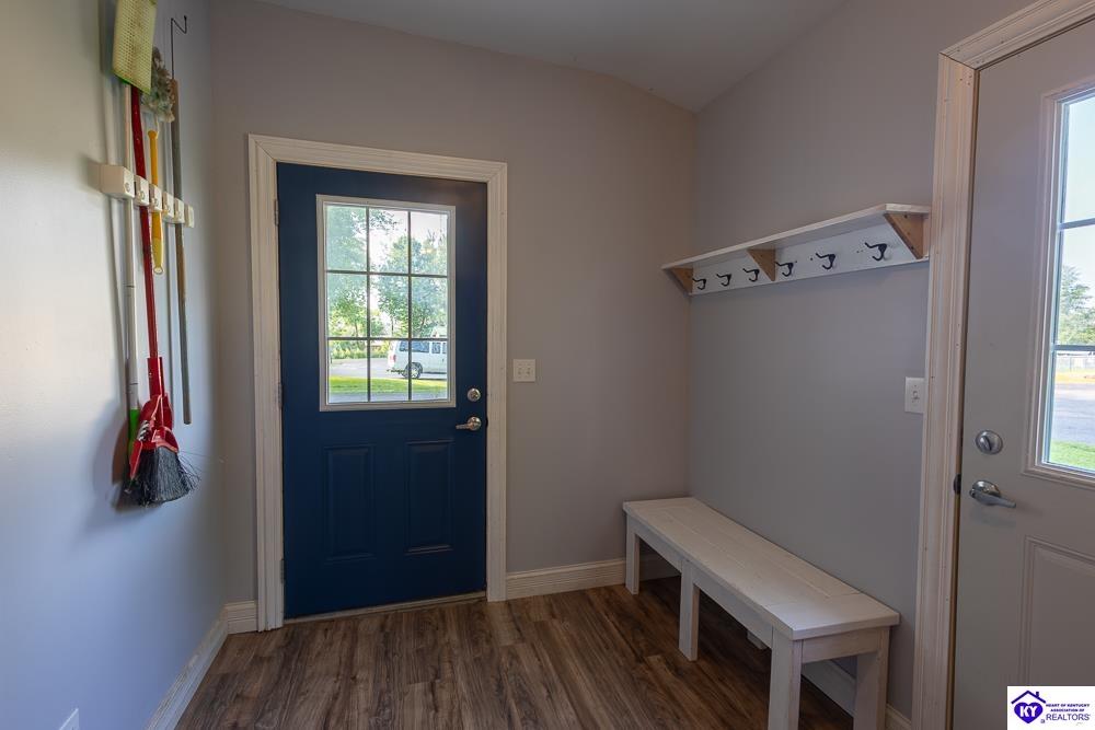 Listing Picture 618 S Lincoln Boulevard Hodgenville, KY 42748 MLS HK25002308