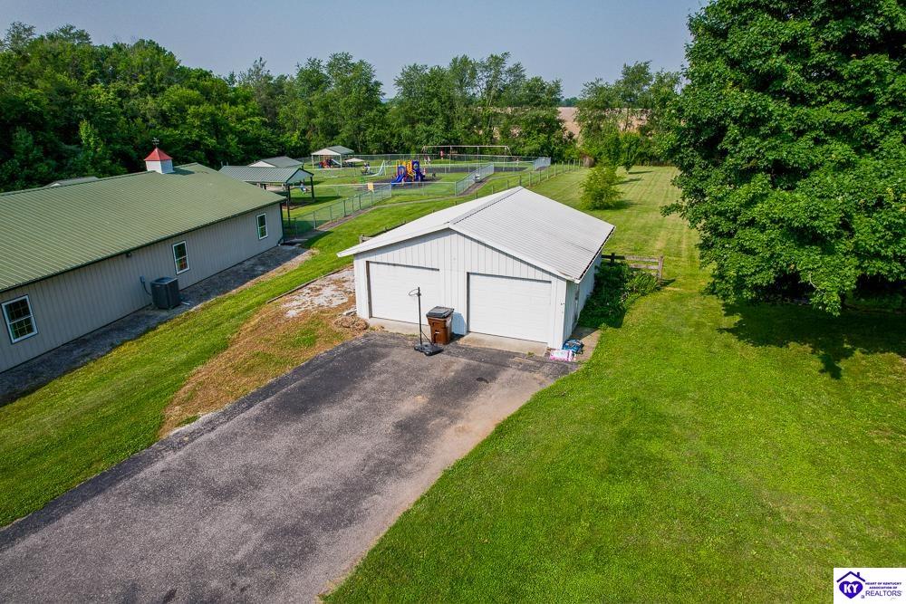 Listing Picture 618 S Lincoln Boulevard Hodgenville, KY 42748 MLS HK25002308