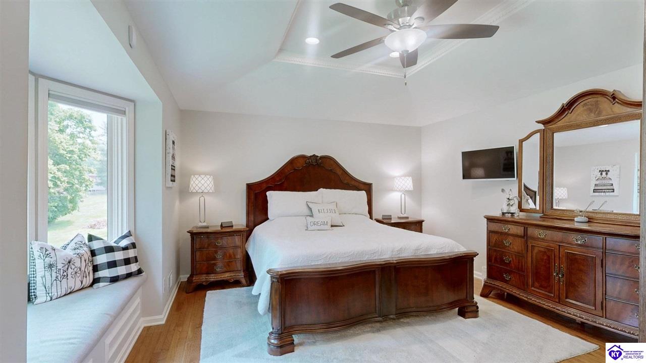 Listing Picture 150 E Laurel River Drive Shepherdsville, KY 40165 MLS HK25002318