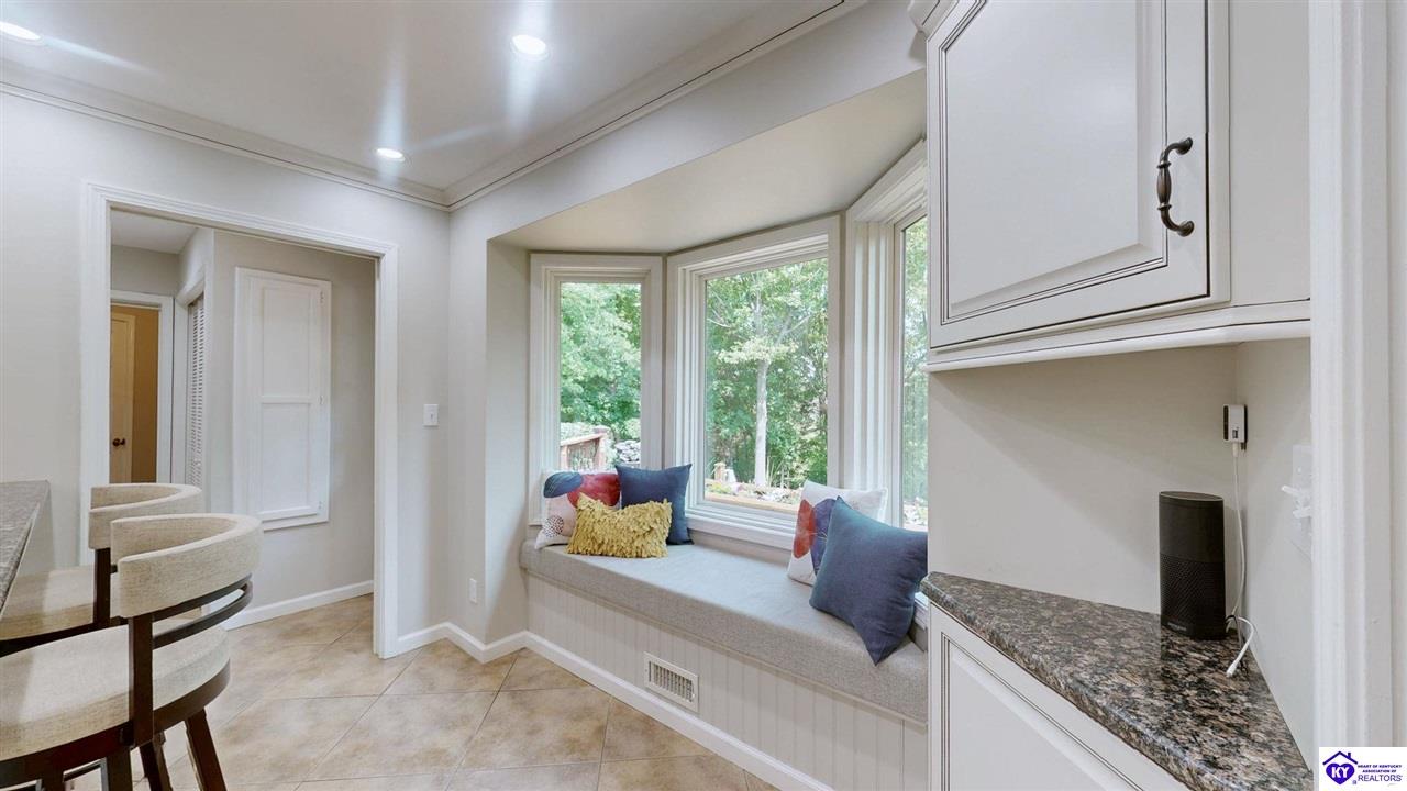 Listing Picture 150 E Laurel River Drive Shepherdsville, KY 40165 MLS HK25002318