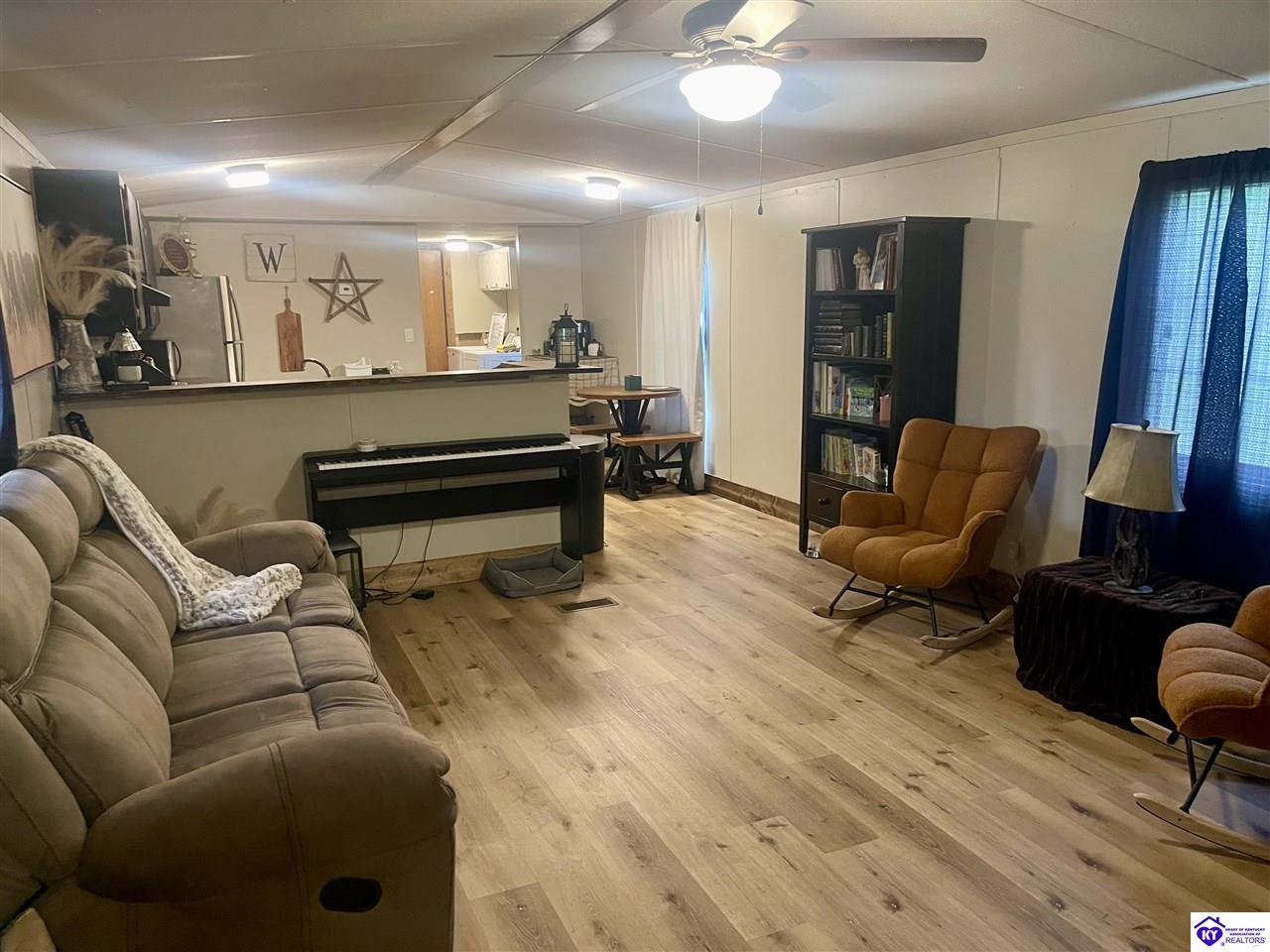 Listing Picture 822 Aetna Furnace Highway Magnolia, KY 42757 MLS HK25002333