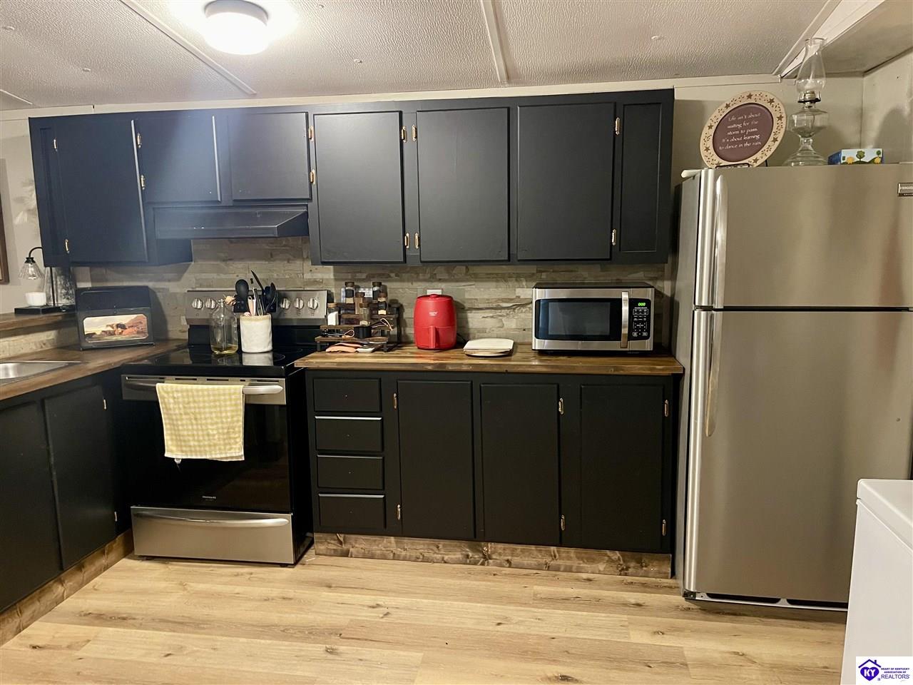 Listing Picture 822 Aetna Furnace Highway Magnolia, KY 42757 MLS HK25002333