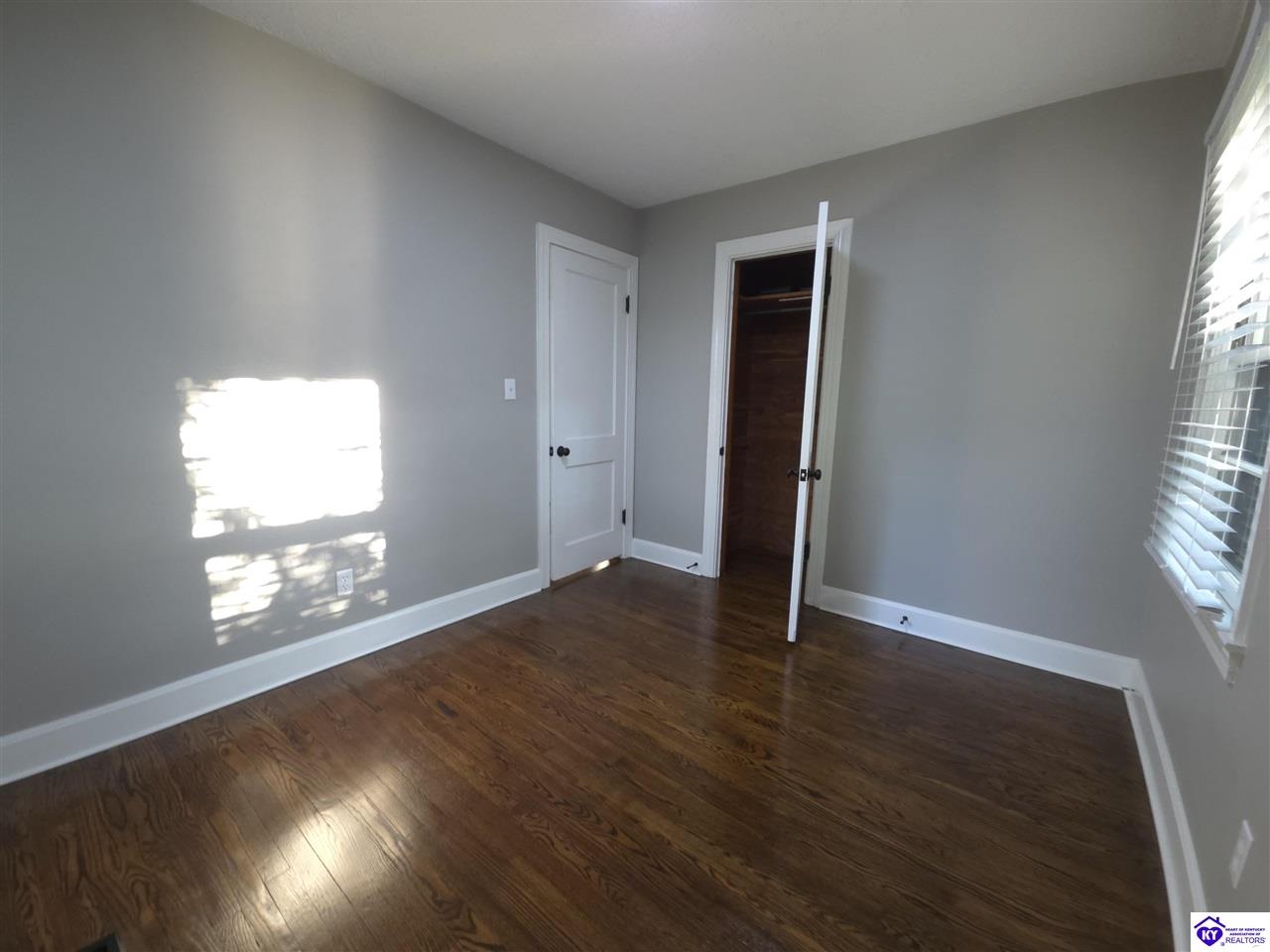 Listing Picture 111 Brooks Street Elizabethtown, KY 42701 MLS HK25002359