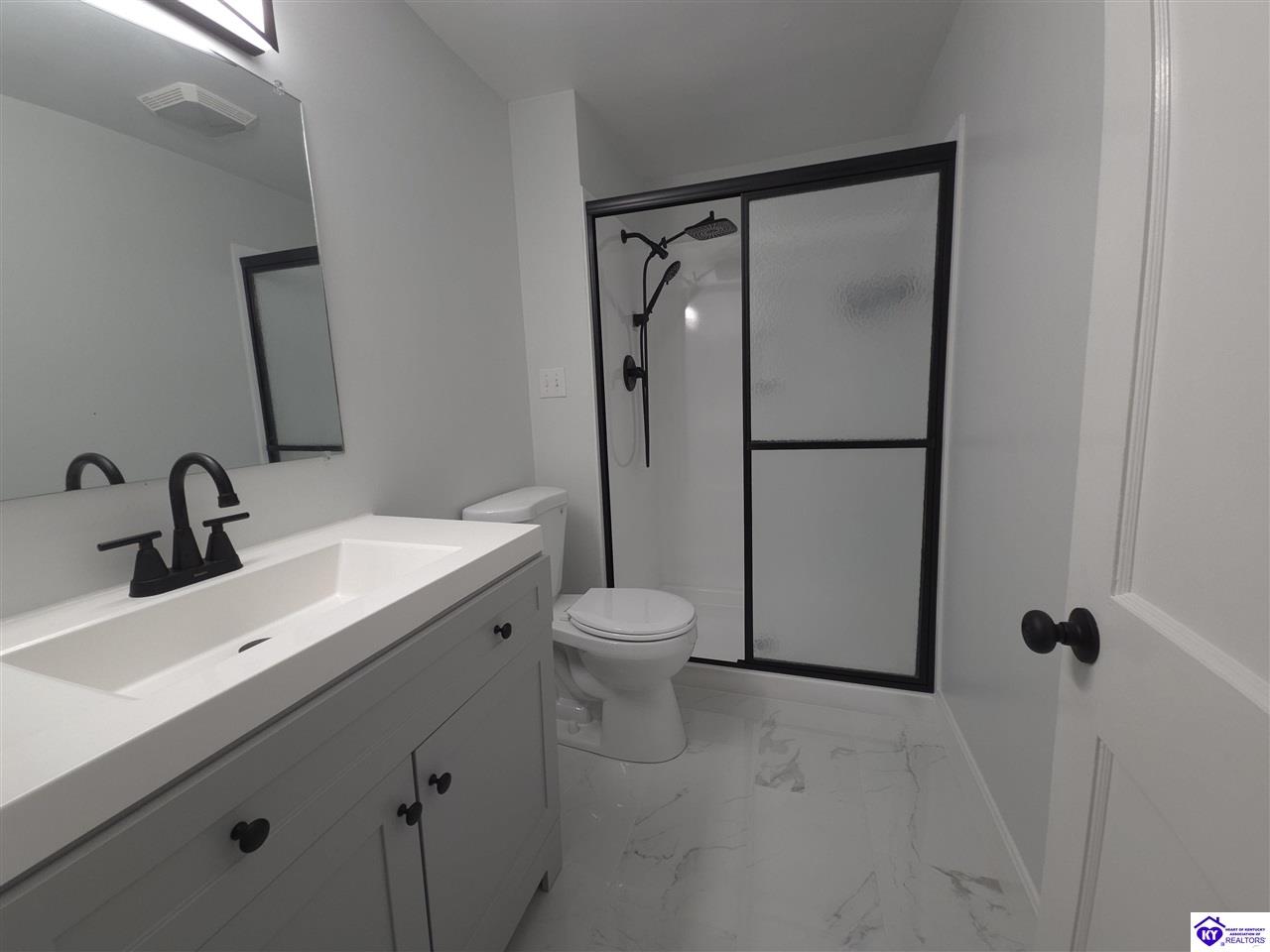 Listing Picture 111 Brooks Street Elizabethtown, KY 42701 MLS HK25002359