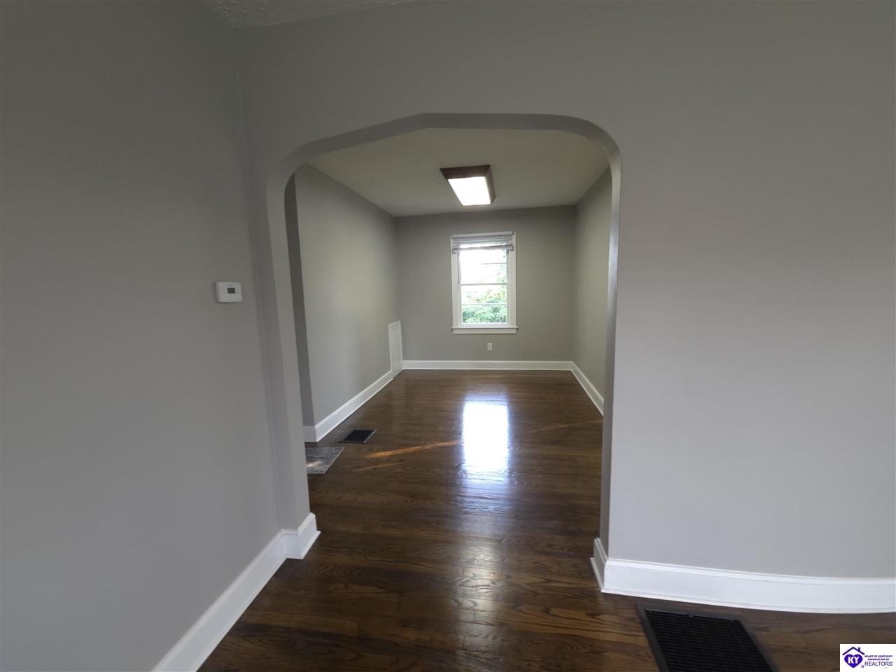 Listing Picture 111 Brooks Street Elizabethtown, KY 42701 MLS HK25002359