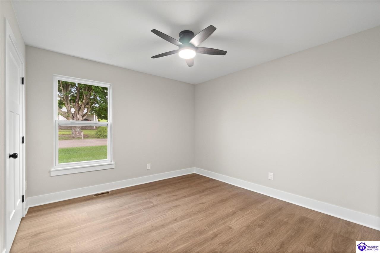 Listing Picture 115 Crutcher Street Vine Grove, KY 40175 MLS HK25002362