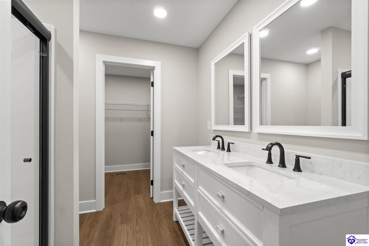 Listing Picture 115 Crutcher Street Vine Grove, KY 40175 MLS HK25002362