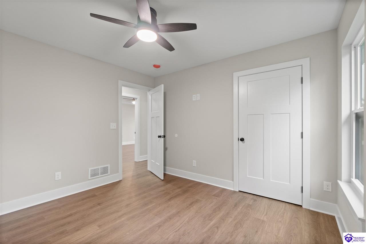 Listing Picture 115 Crutcher Street Vine Grove, KY 40175 MLS HK25002362