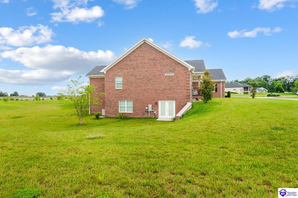Listing Picture 106 Low Country Court Elizabethtown, KY 42701 MLS HK25002489