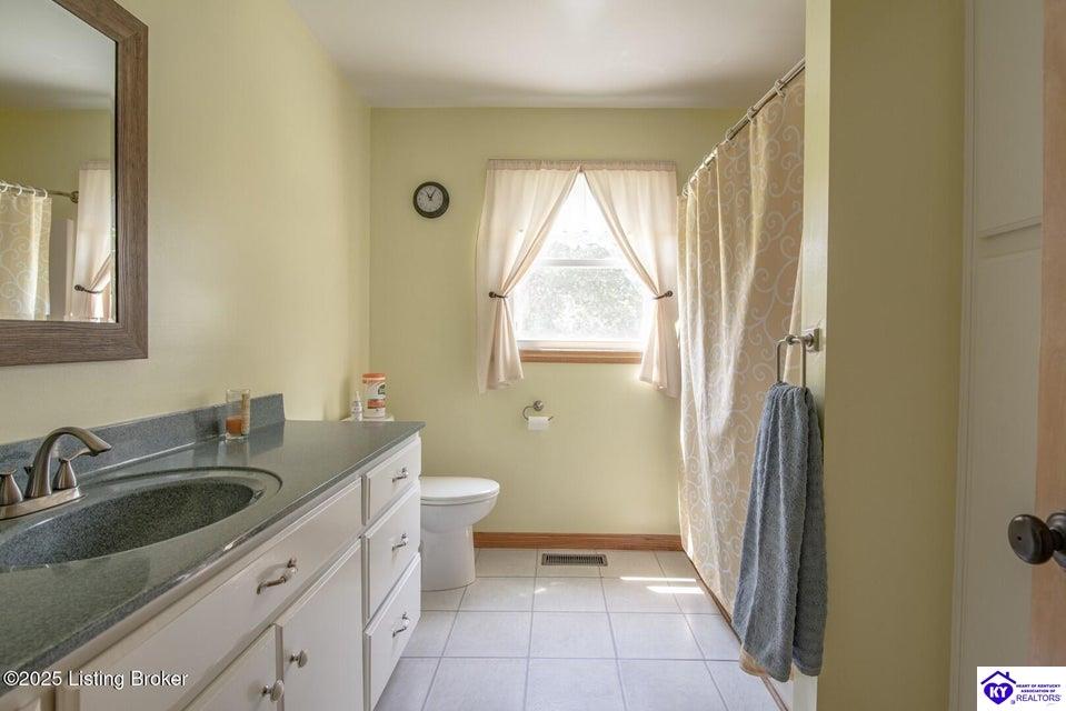 Listing Picture 8396 Cub Run Highway Munfordville, KY 42765 MLS HK25002506