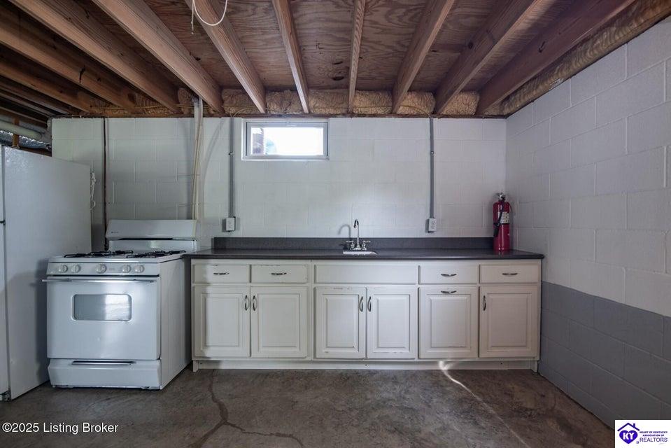 Listing Picture 8396 Cub Run Highway Munfordville, KY 42765 MLS HK25002506