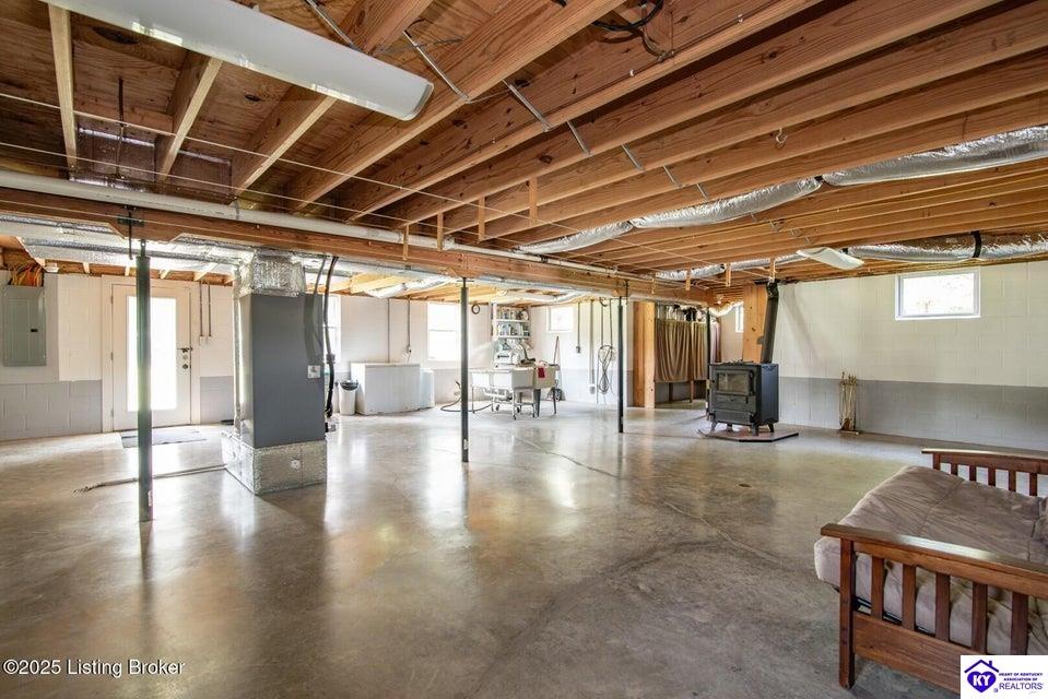 Listing Picture 8396 Cub Run Highway Munfordville, KY 42765 MLS HK25002506