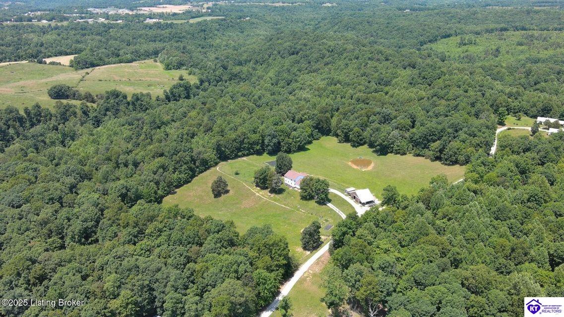 Listing Picture 8396 Cub Run Highway Munfordville, KY 42765 MLS HK25002506