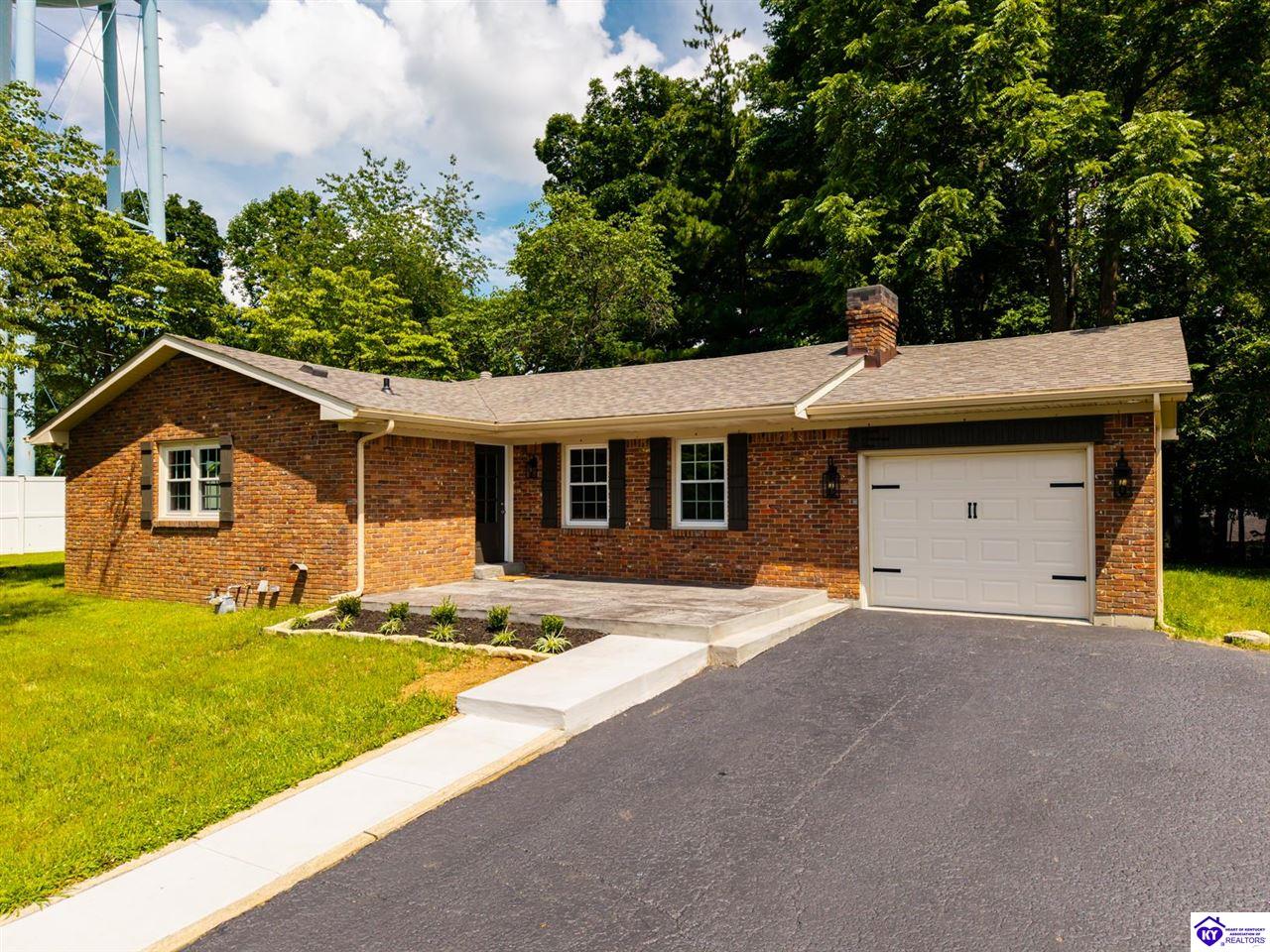 301 Estate DriveElizabethtown, KY 42701