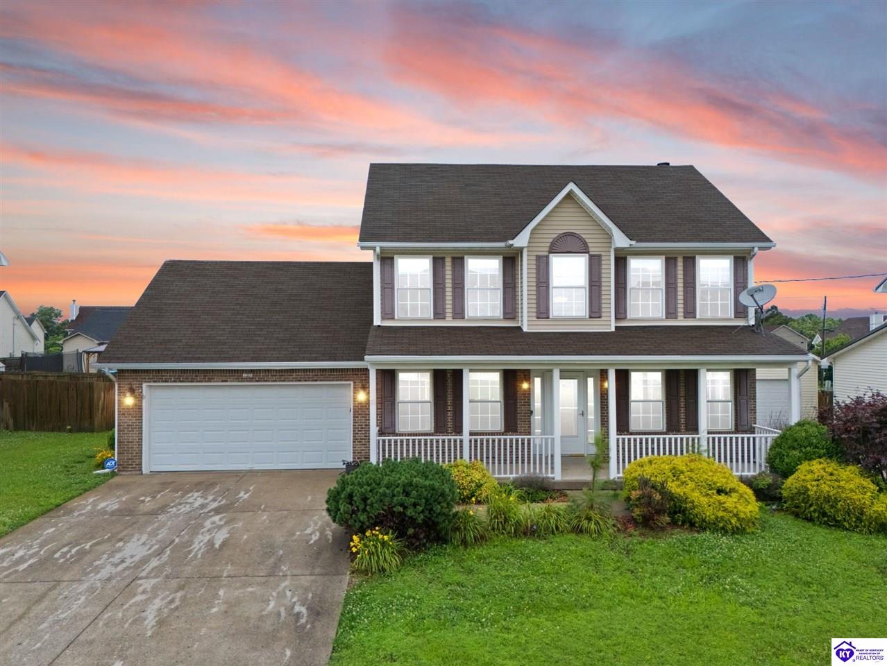 125 Longsdale CourtRadcliff, KY 40160