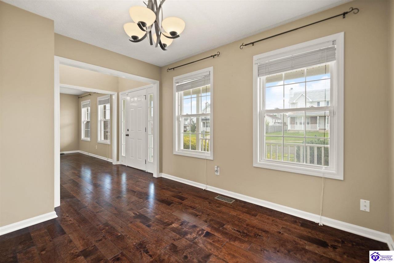 Listing Picture 125 Longsdale Court Radcliff, KY 40160 MLS HK25002509