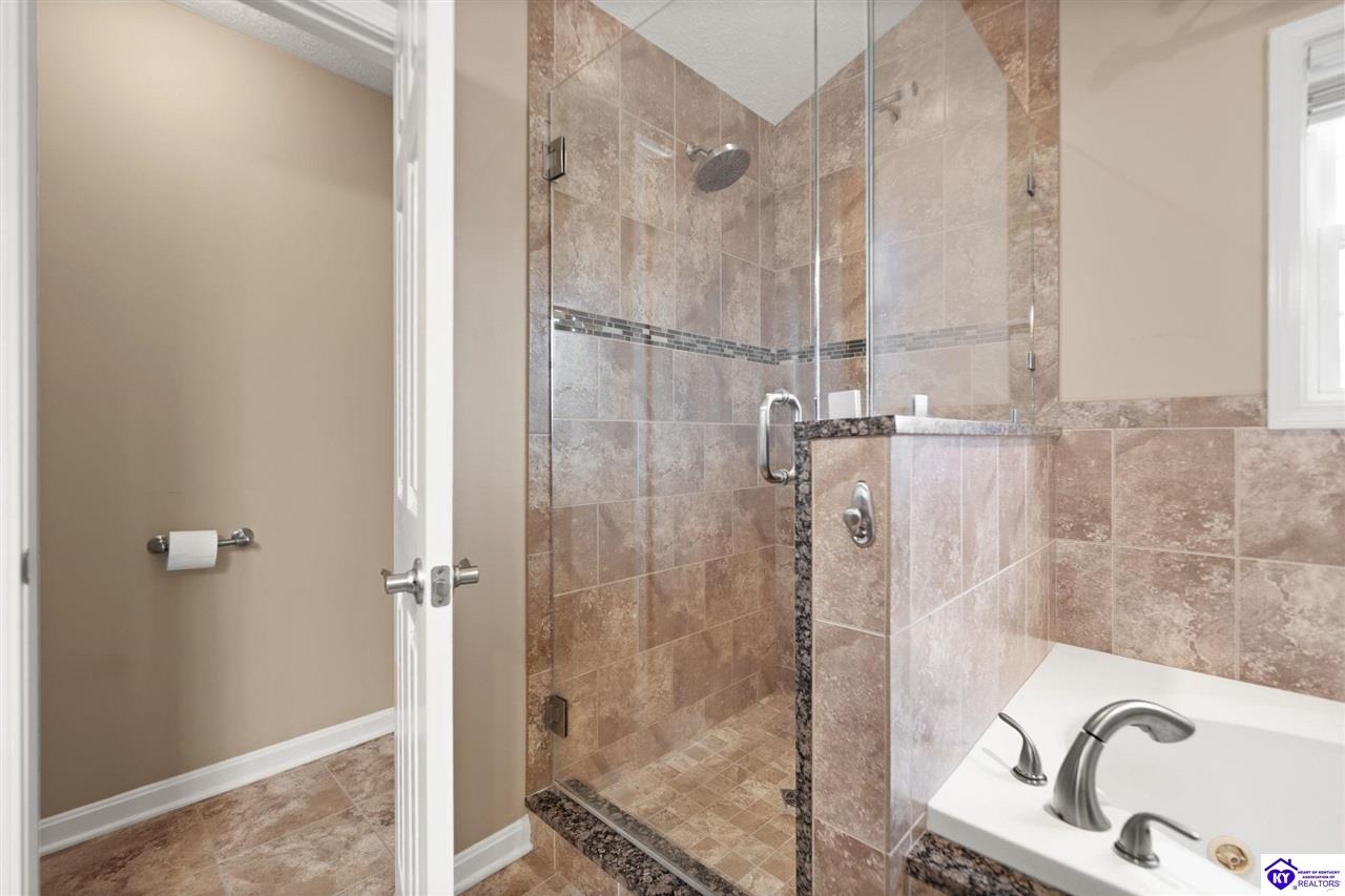 Listing Picture 125 Longsdale Court Radcliff, KY 40160 MLS HK25002509