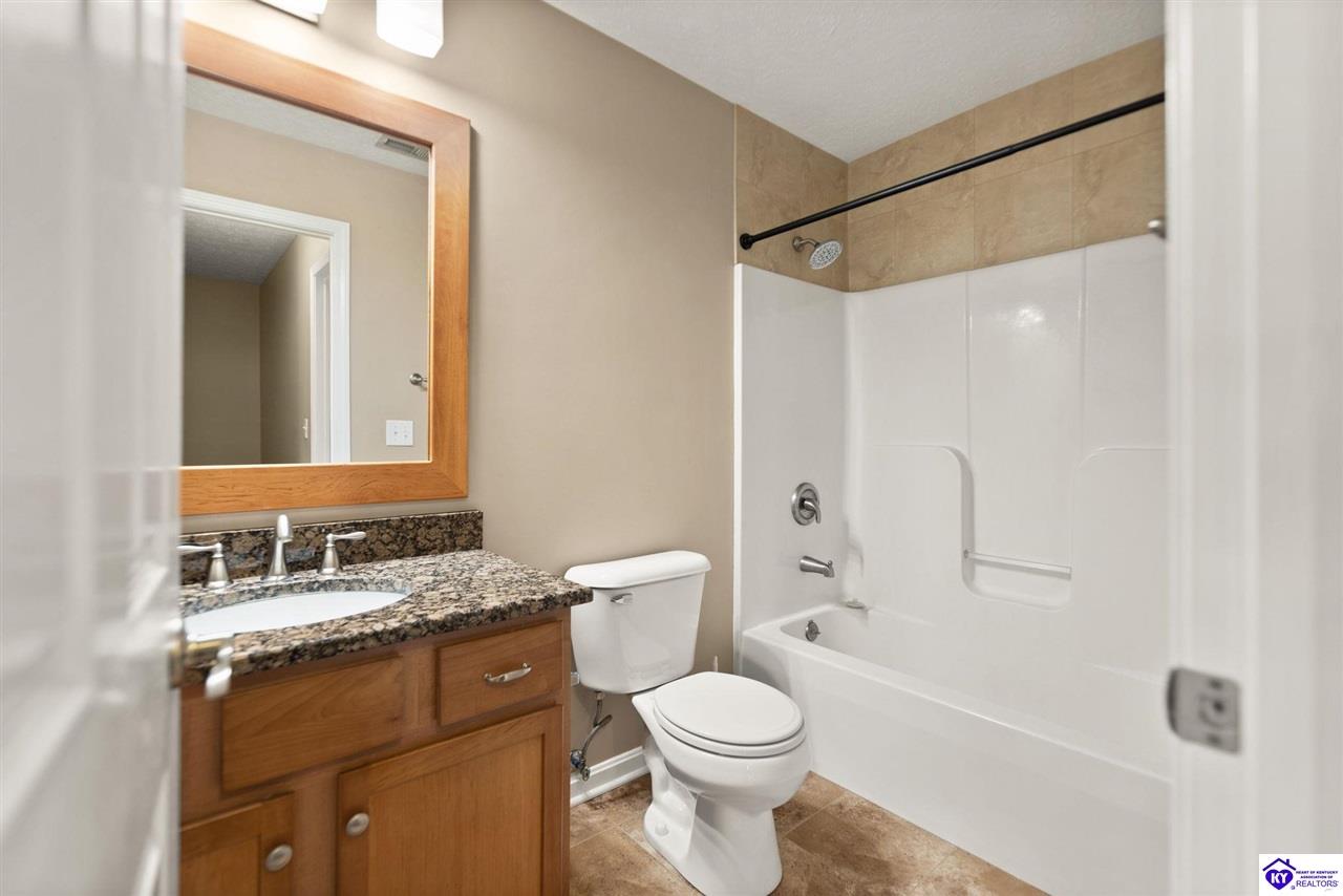 Listing Picture 125 Longsdale Court Radcliff, KY 40160 MLS HK25002509