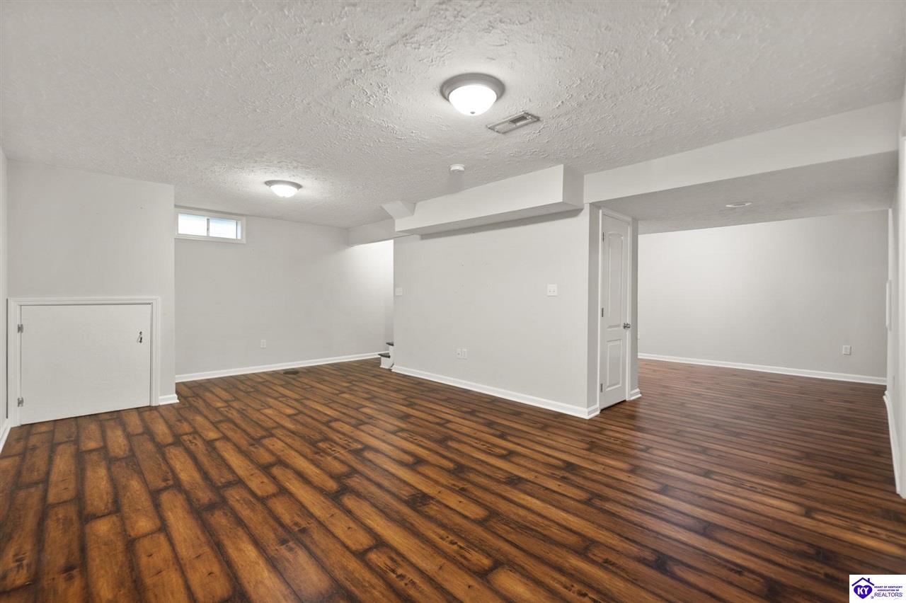 Listing Picture 125 Longsdale Court Radcliff, KY 40160 MLS HK25002509