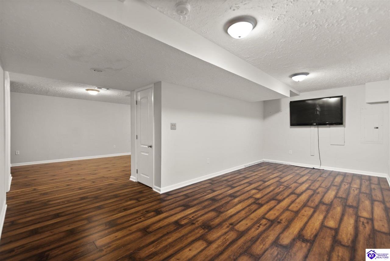 Listing Picture 125 Longsdale Court Radcliff, KY 40160 MLS HK25002509