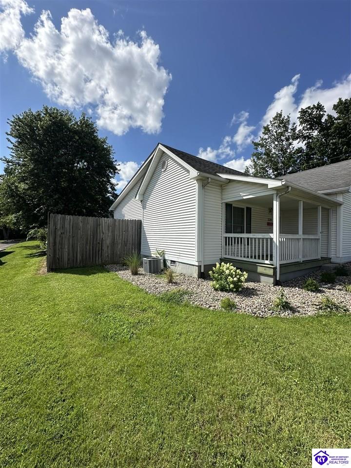 Listing Picture 328 N Mulberry Street Elizabethtown, KY 42701 MLS HK25002534