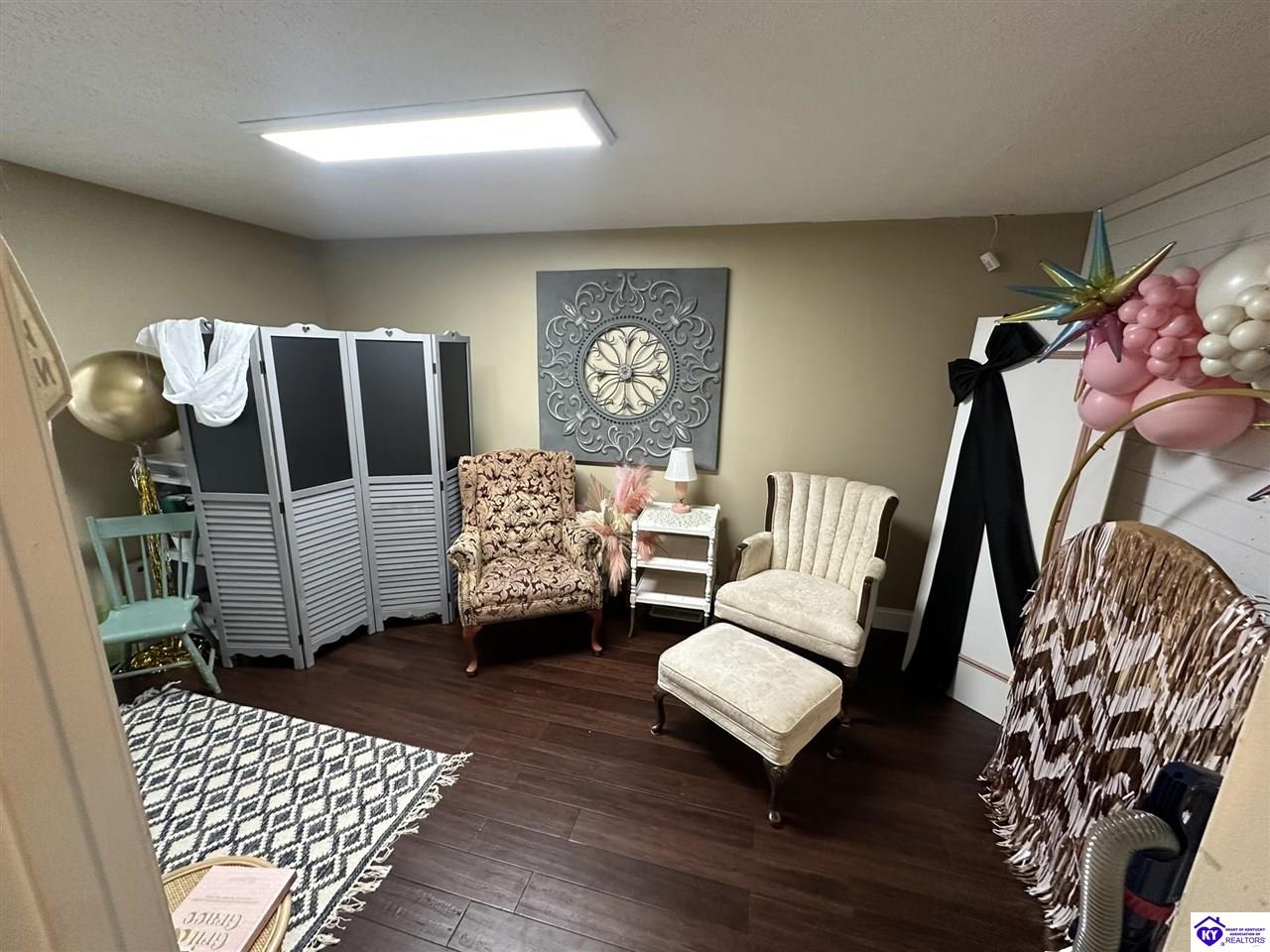 Listing Picture 328 N Mulberry Street Elizabethtown, KY 42701 MLS HK25002534