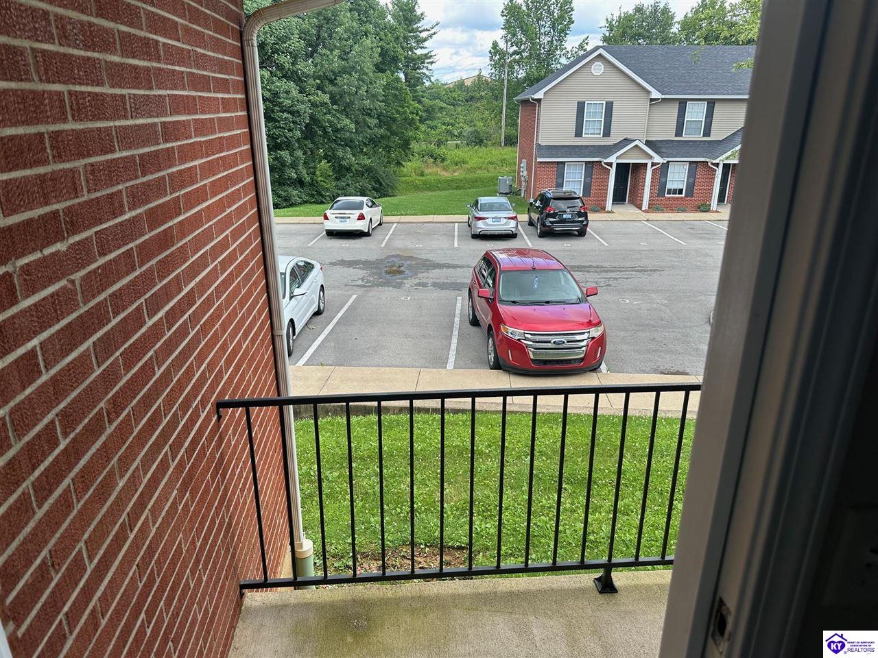 Listing Picture 1204 Denada Lane Elizabethtown, KY 42701 MLS HK25002545