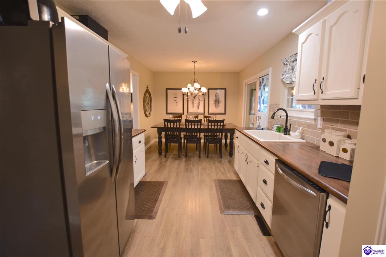 Listing Picture 1164 Oak Street Elizabethtown, KY 42701 MLS HK25002577