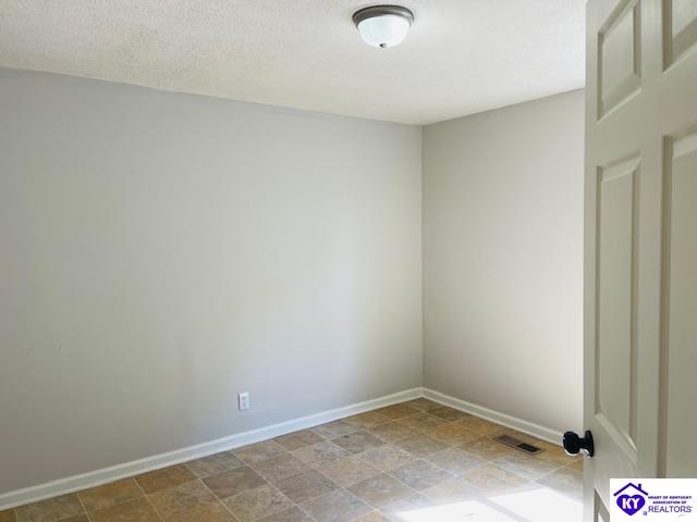 Listing Picture 264 W Vine Street Radcliff, KY 40160 MLS HK25002592