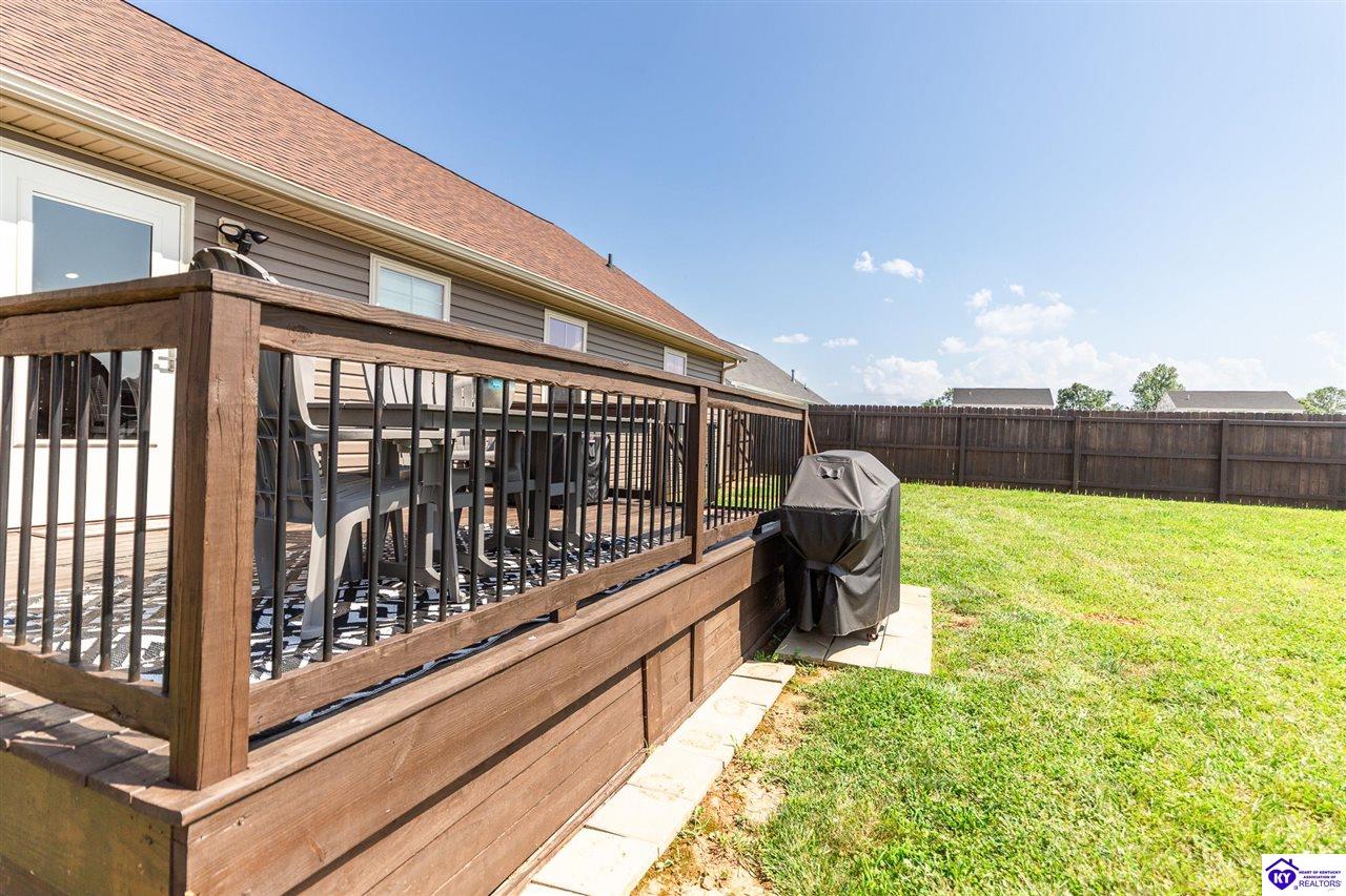 Listing Picture 414 Turnberry Court Vine Grove, KY 40175 MLS HK25002599