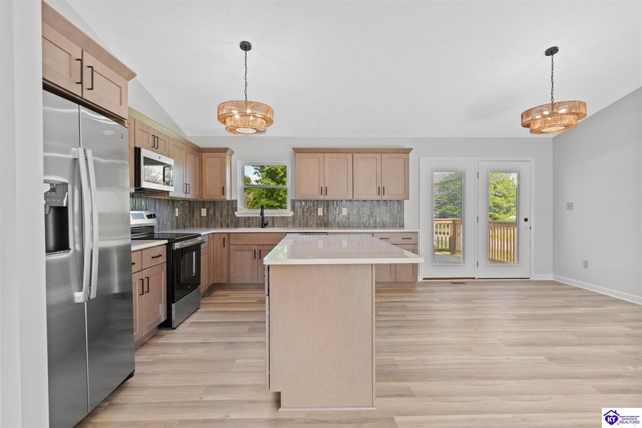 Listing Picture 200 Lilac Court Radcliff, KY 40160 MLS HK25002619