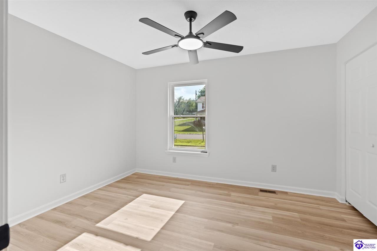 Listing Picture 200 Lilac Court Radcliff, KY 40160 MLS HK25002619