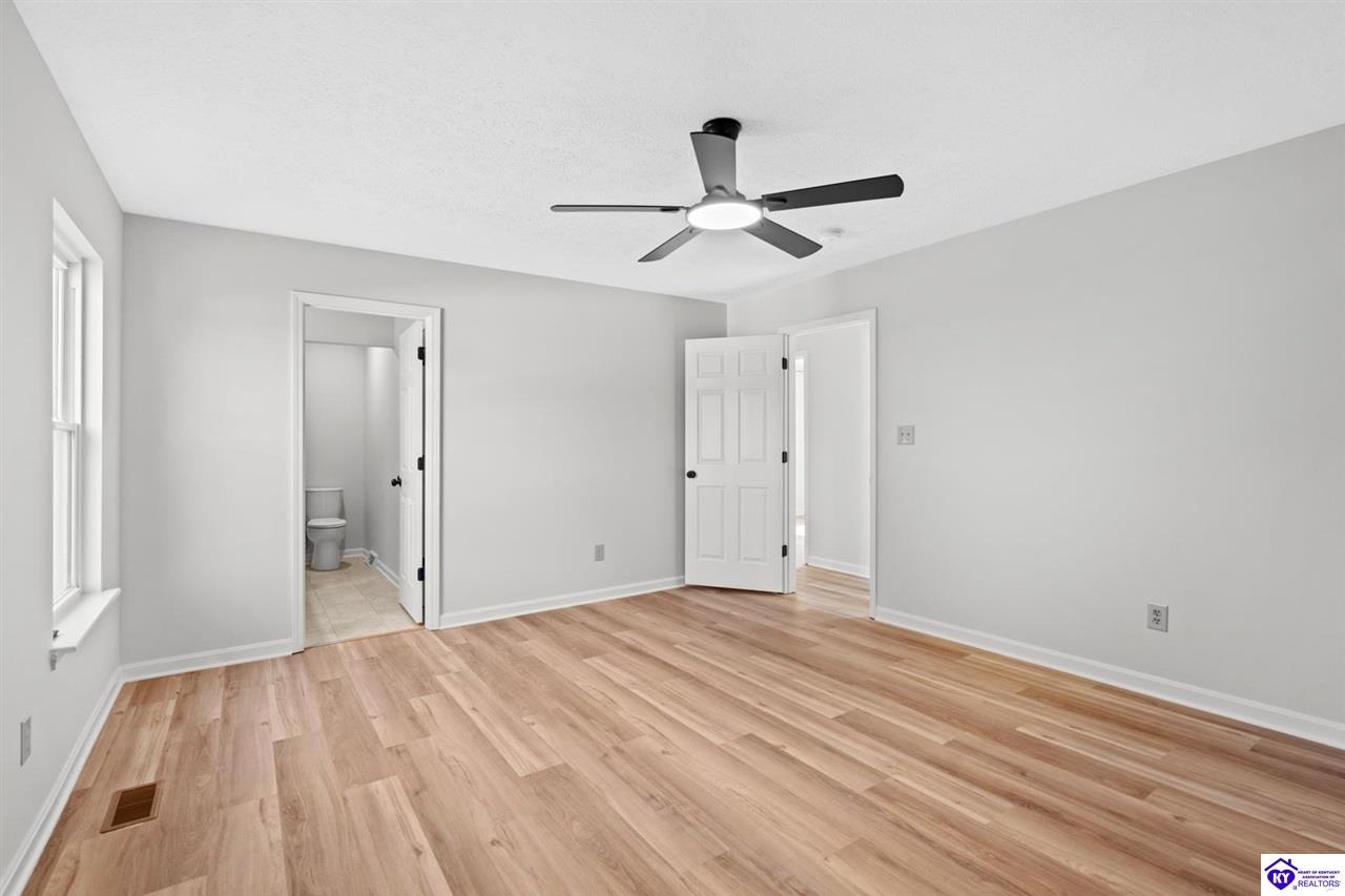 Listing Picture 200 Lilac Court Radcliff, KY 40160 MLS HK25002619