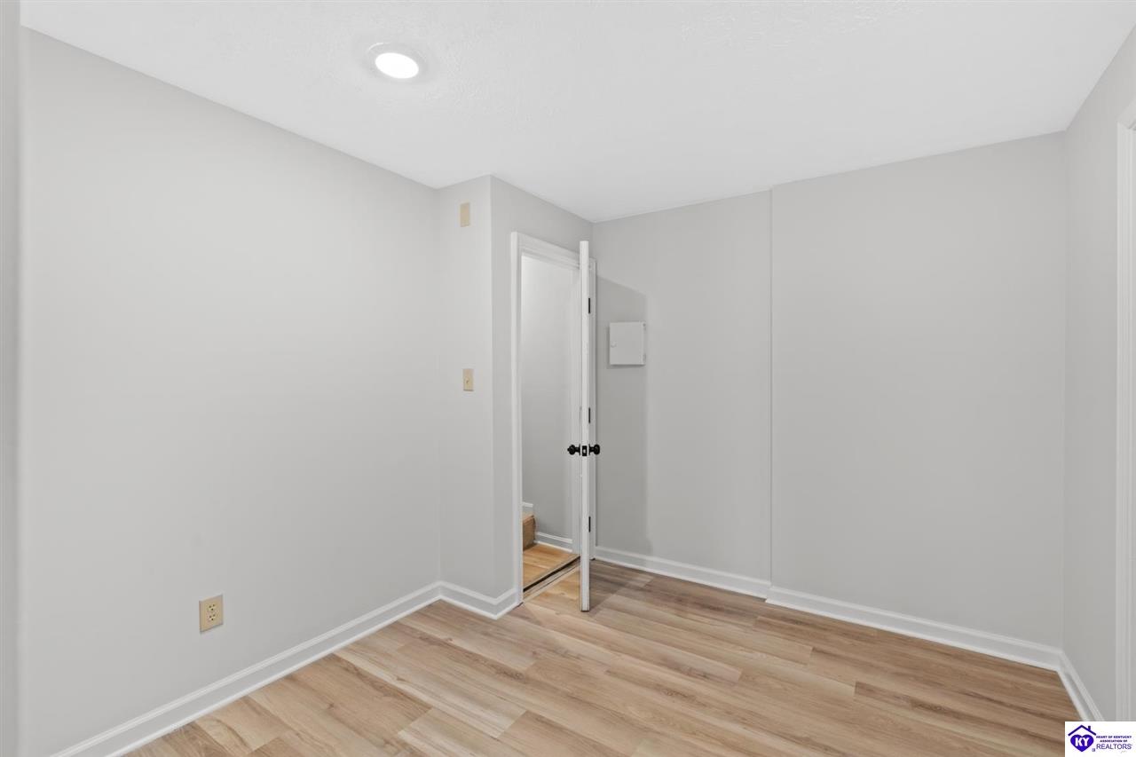 Listing Picture 200 Lilac Court Radcliff, KY 40160 MLS HK25002619