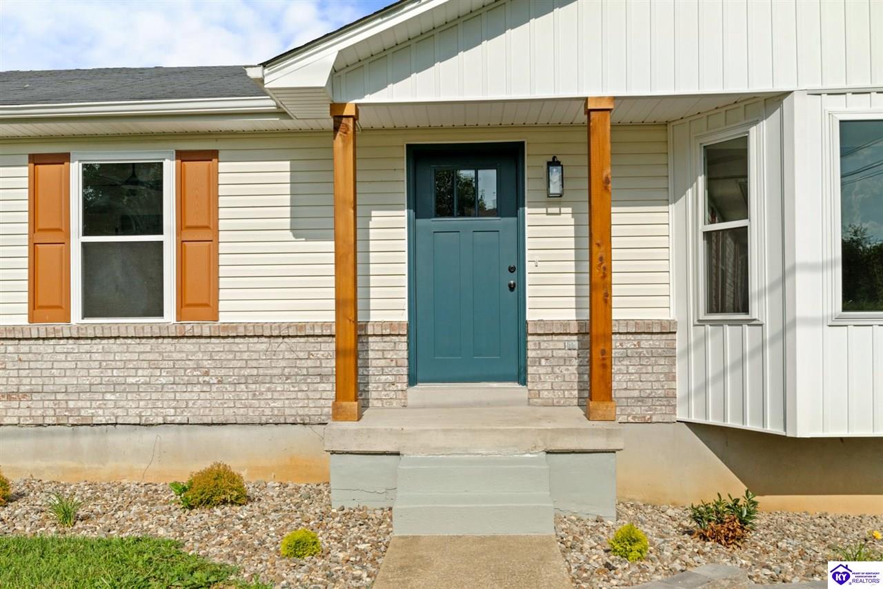 Listing Picture 200 Lilac Court Radcliff, KY 40160 MLS HK25002619