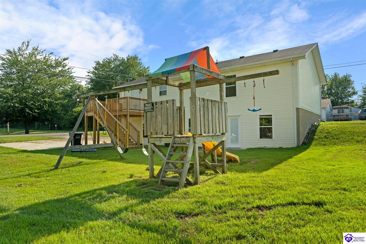 Listing Picture 200 Lilac Court Radcliff, KY 40160 MLS HK25002619