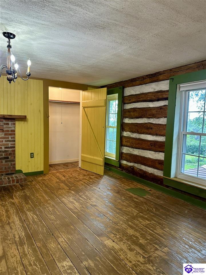 Listing Picture 1612 N Miles Street Elizabethtown, KY 42701 MLS HK25002626