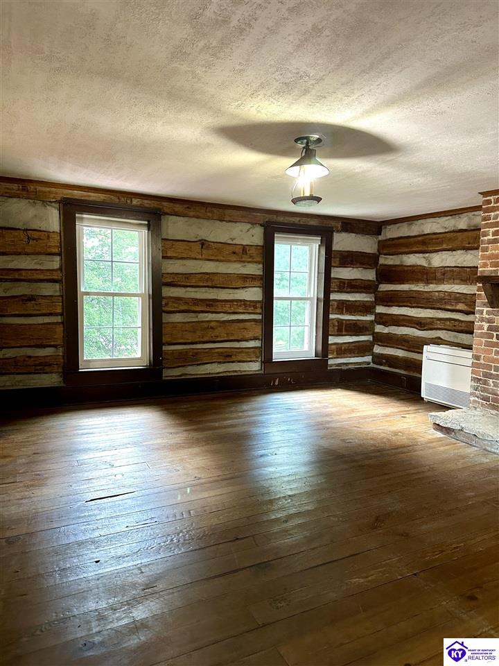 Listing Picture 1612 N Miles Street Elizabethtown, KY 42701 MLS HK25002626