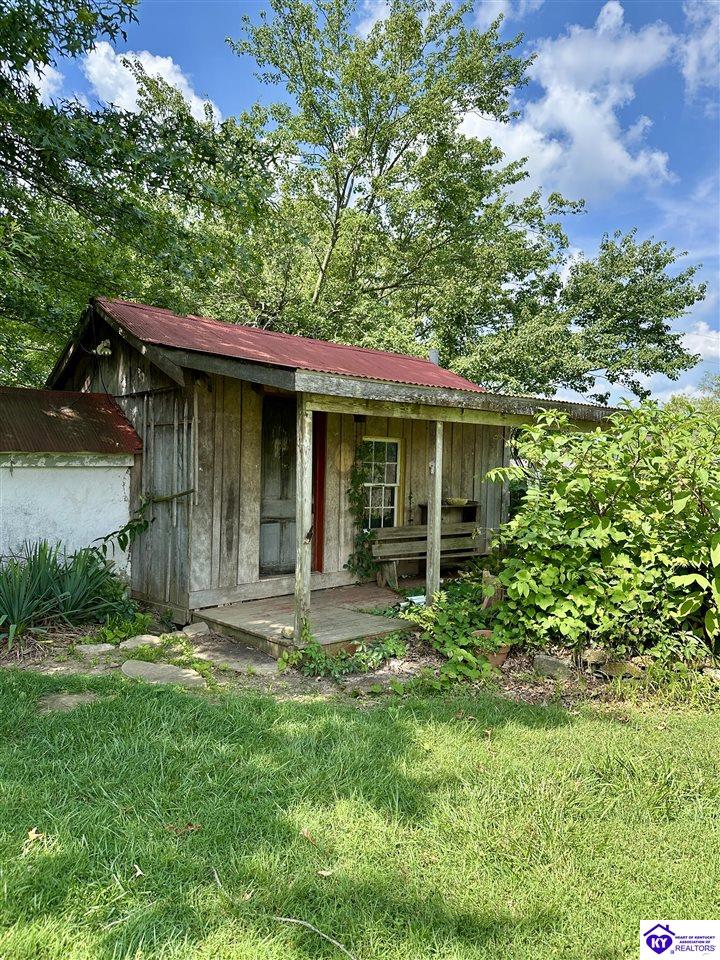 Listing Picture 1612 N Miles Street Elizabethtown, KY 42701 MLS HK25002626