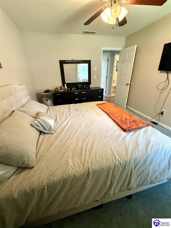 Listing Picture 1402 Kentucky Drive Elizabethtown, KY 42701 MLS HK25002657