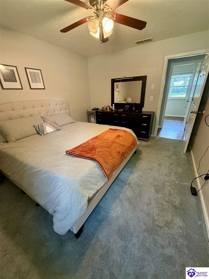 Listing Picture 1402 Kentucky Drive Elizabethtown, KY 42701 MLS HK25002657