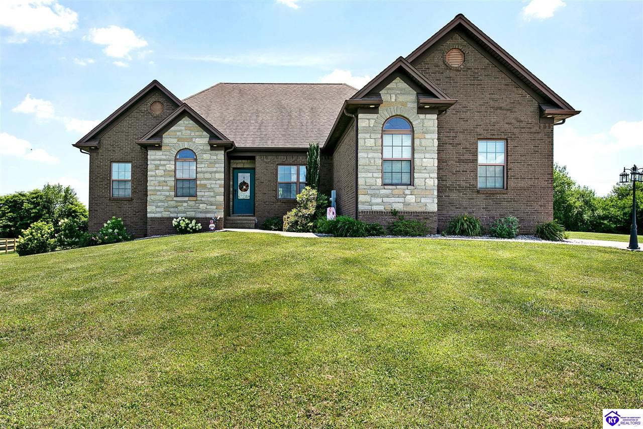 14 Wellesly CourtCecilia, KY 42724
