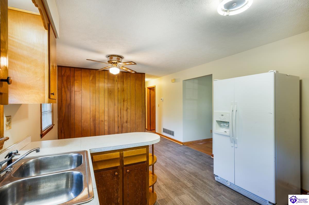 Listing Picture 4310 Raven Ridge Drive Louisville, KY 40216 MLS HK25002671