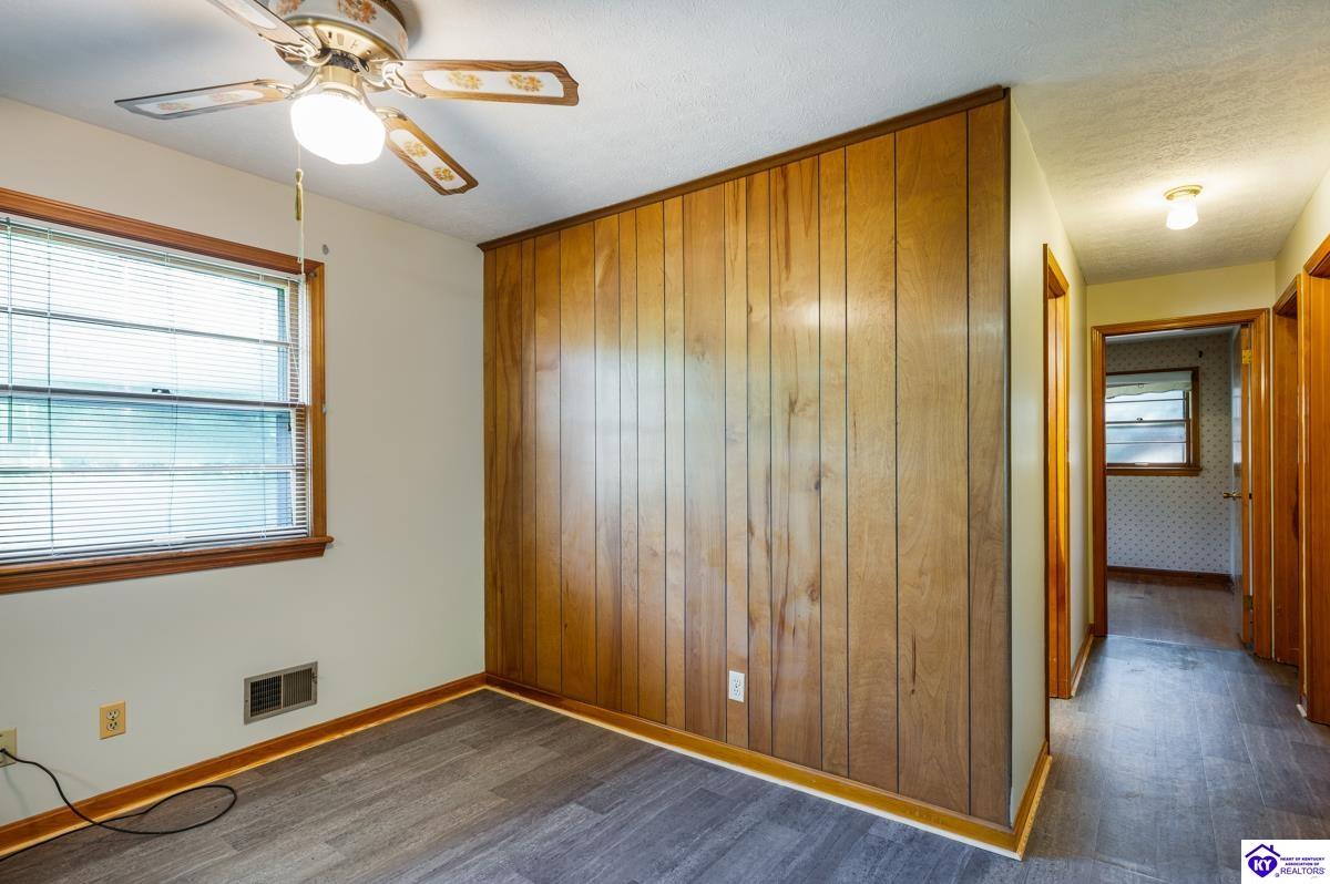 Listing Picture 4310 Raven Ridge Drive Louisville, KY 40216 MLS HK25002671