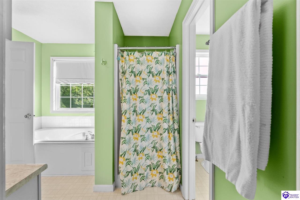 Listing Picture 289 Schlaefer Way Rineyville, KY 40162 MLS HK25002674