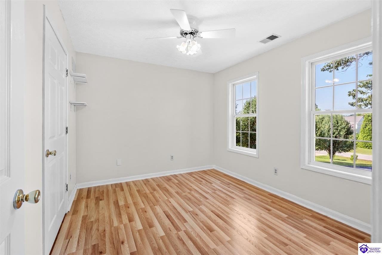 Listing Picture 289 Schlaefer Way Rineyville, KY 40162 MLS HK25002674