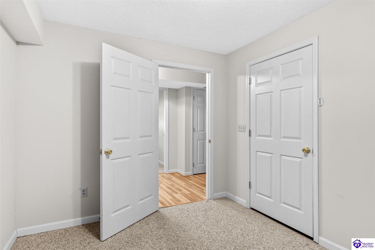 Listing Picture 289 Schlaefer Way Rineyville, KY 40162 MLS HK25002674