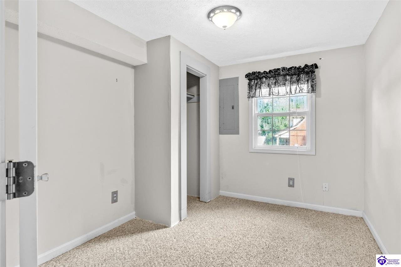 Listing Picture 289 Schlaefer Way Rineyville, KY 40162 MLS HK25002674